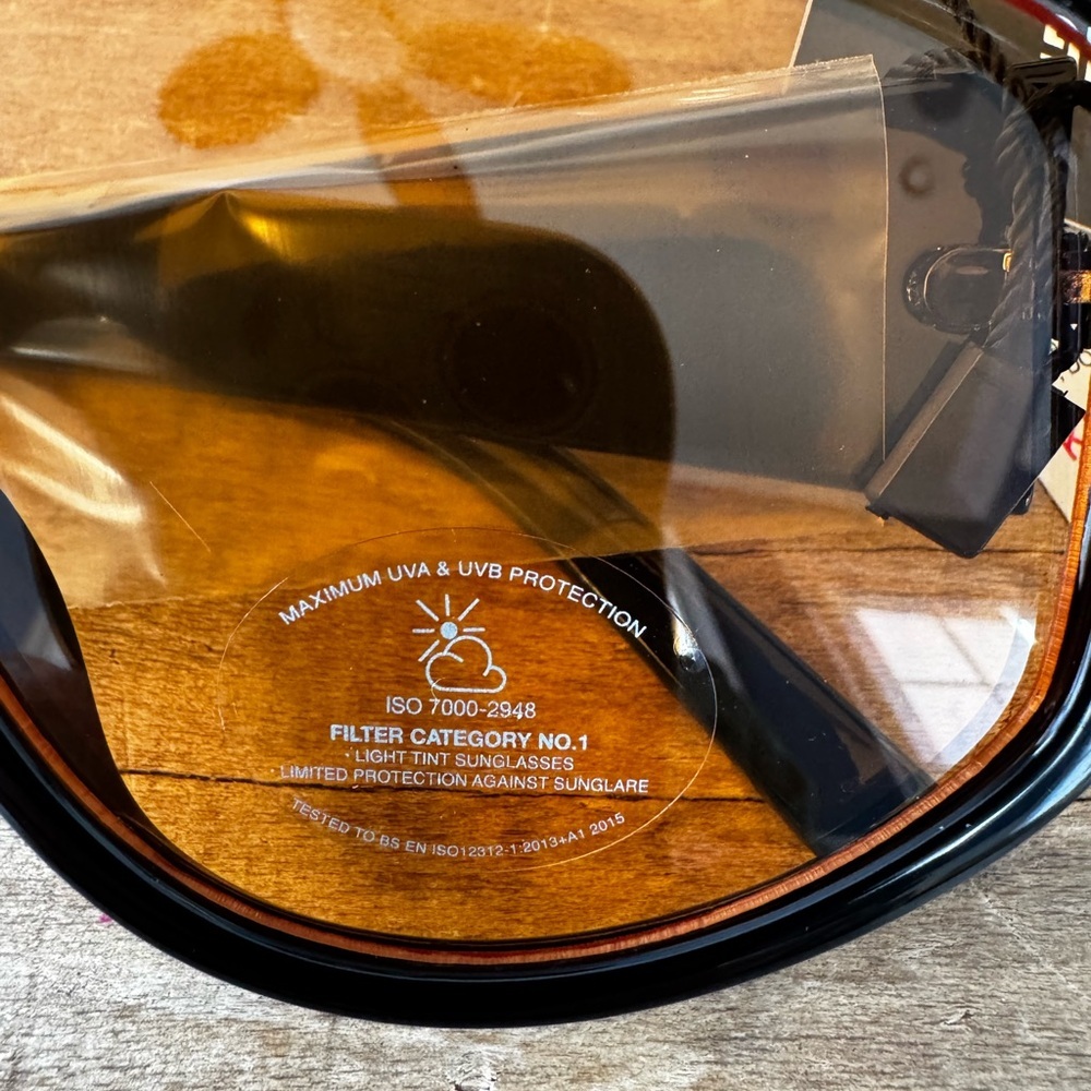 NEW PrettyLittleThing Black With Orange Lens Oversized Visor Sunglasses UVA/UVB - Picture 8 of 11